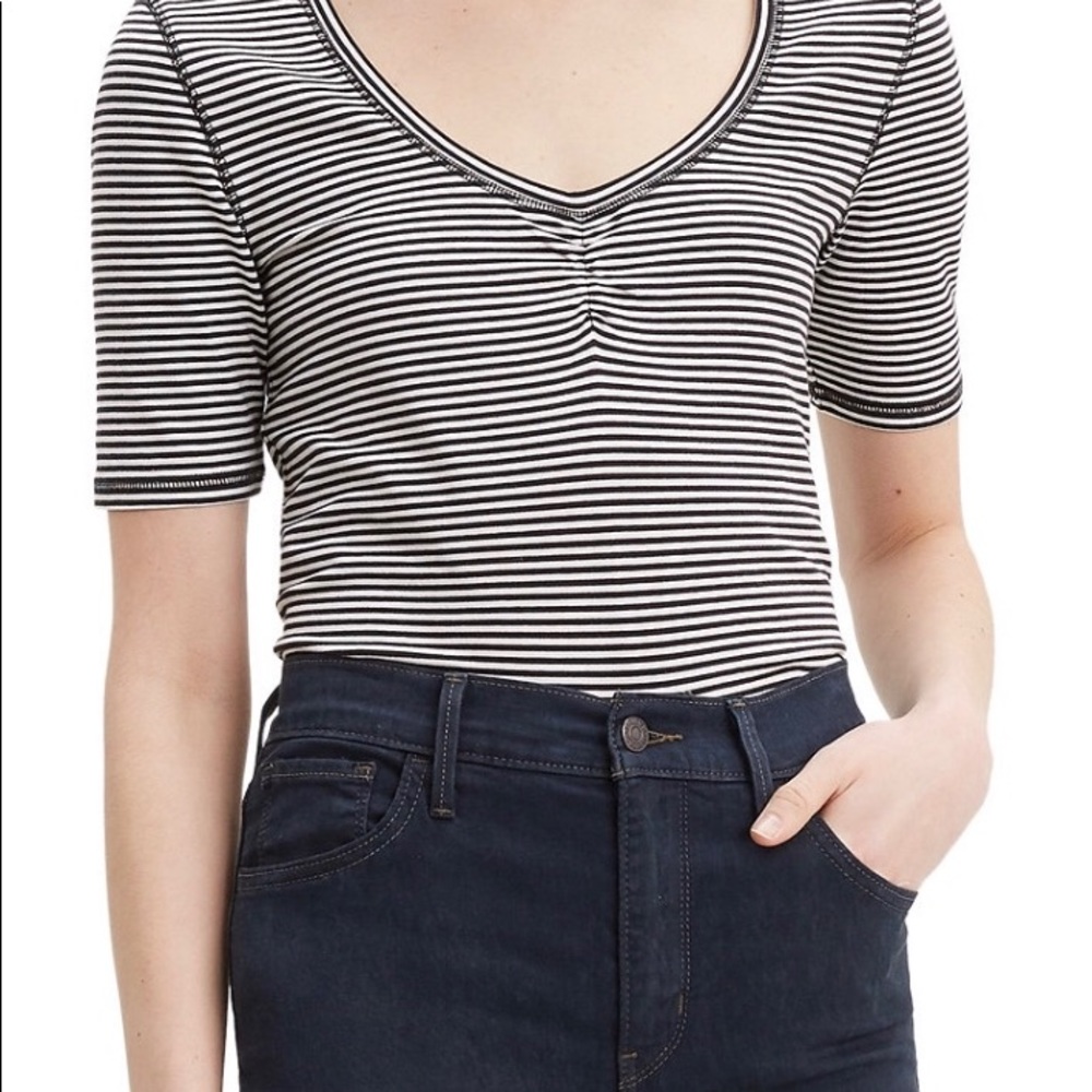 Levi’s Top Size XLarge NWT
